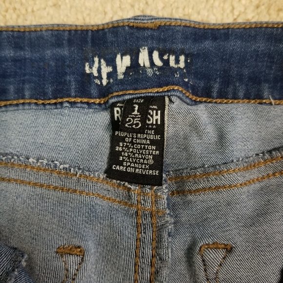 Rewash | Ripped Skinny Jeans - Picture 3 of 4